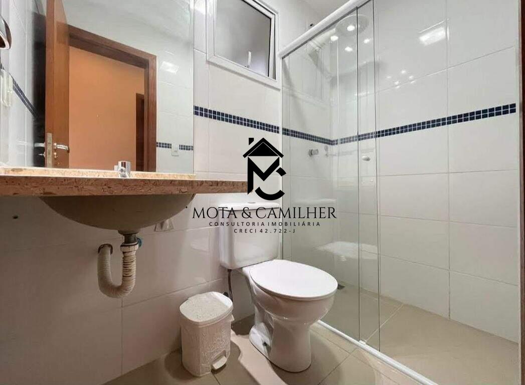 Apartamento à venda no Areão: 