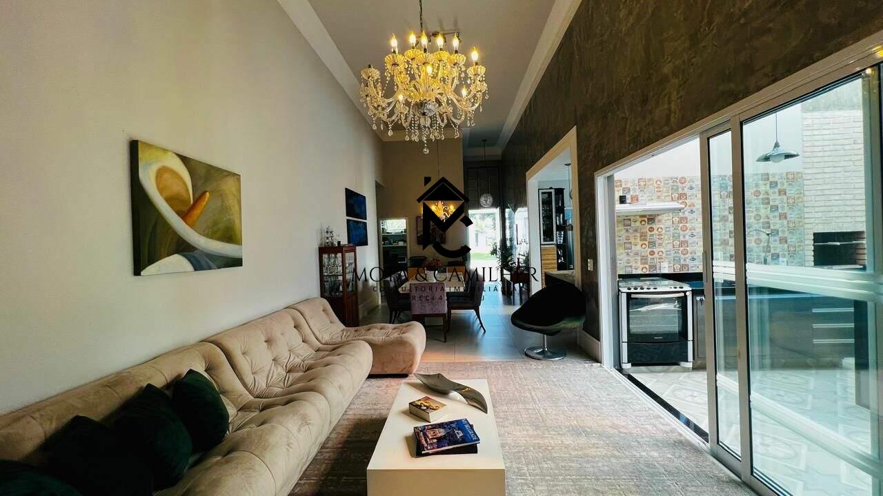 Casa à venda no Tremembe: 