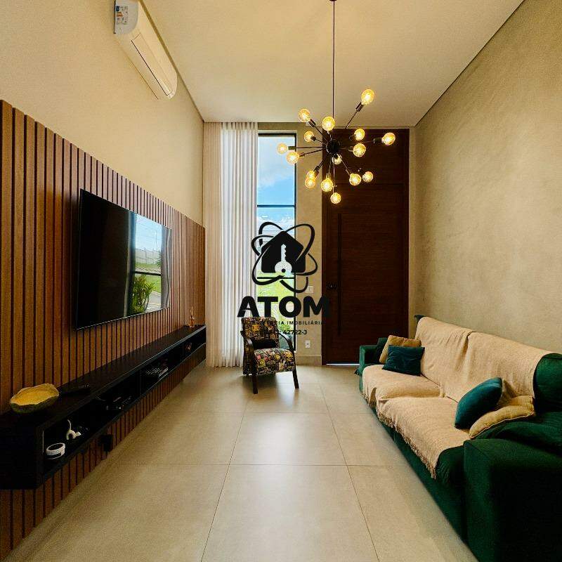 Casa em condominio à venda no Itapecerica: 