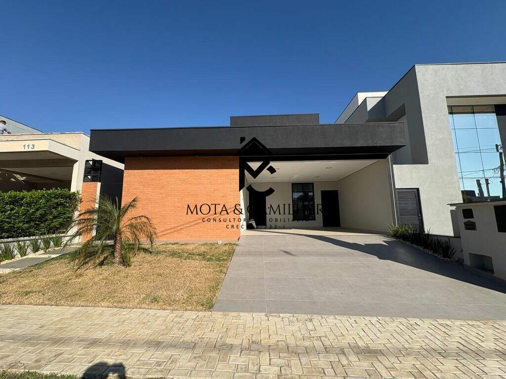 Casa em condominio à venda no Jardim Santa Tereza: 
