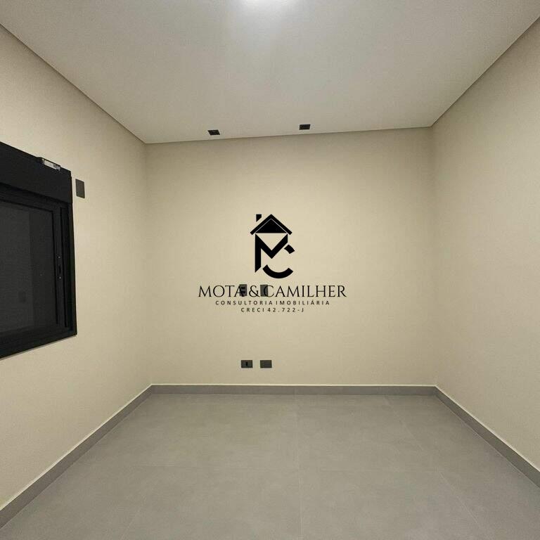 Casa em condominio à venda no Jardim Santa Tereza: 