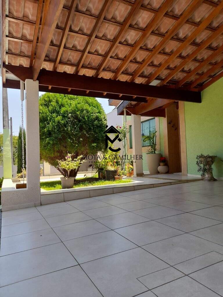 Casa em condominio à venda no Jardim Hípica Pinheiro: 