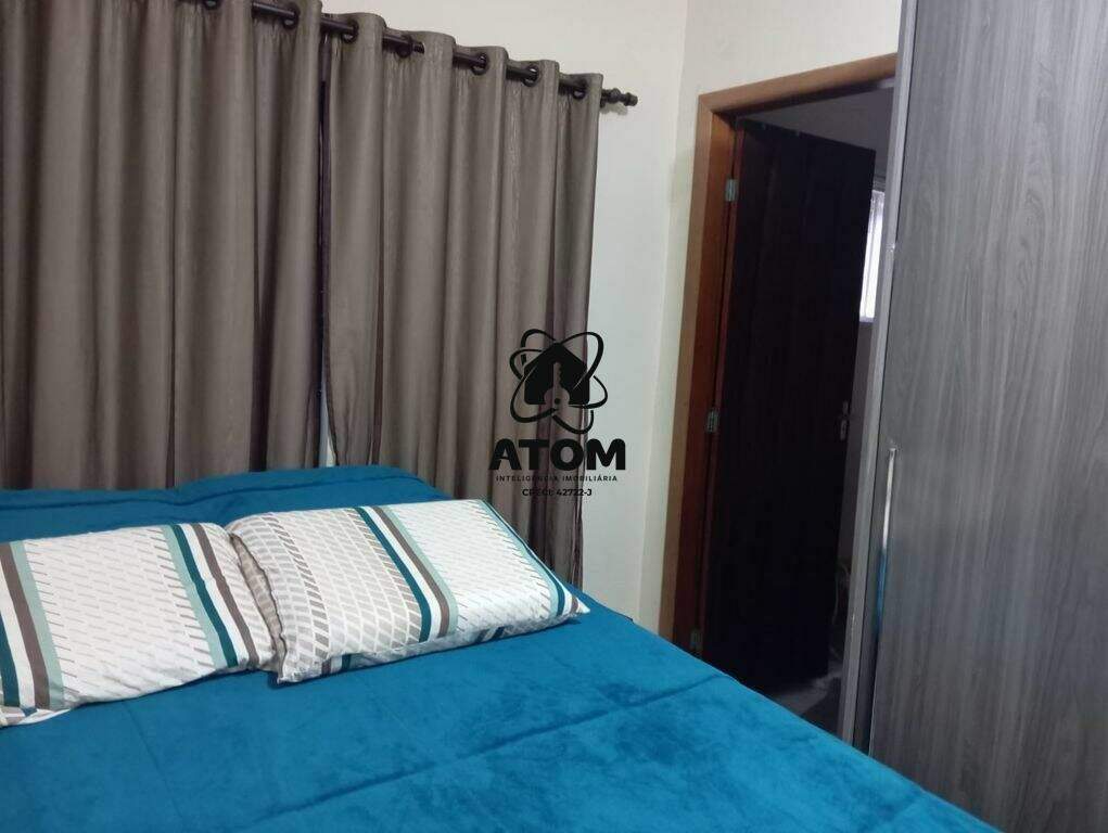 Casa em condominio à venda no Jardim Gurilandia: 