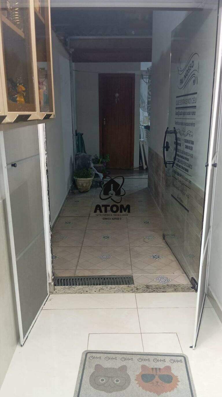 Casa em condominio à venda no Jardim Gurilandia: 