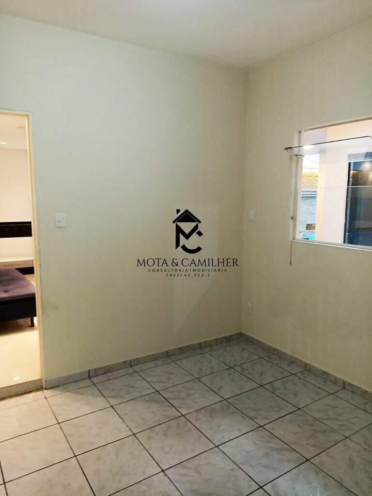 Casa à venda no Vila Areao: 