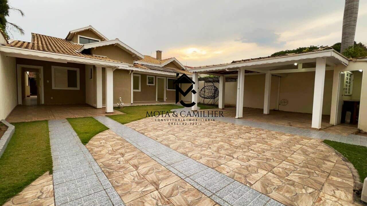 Casa à venda no Vila Areao: 