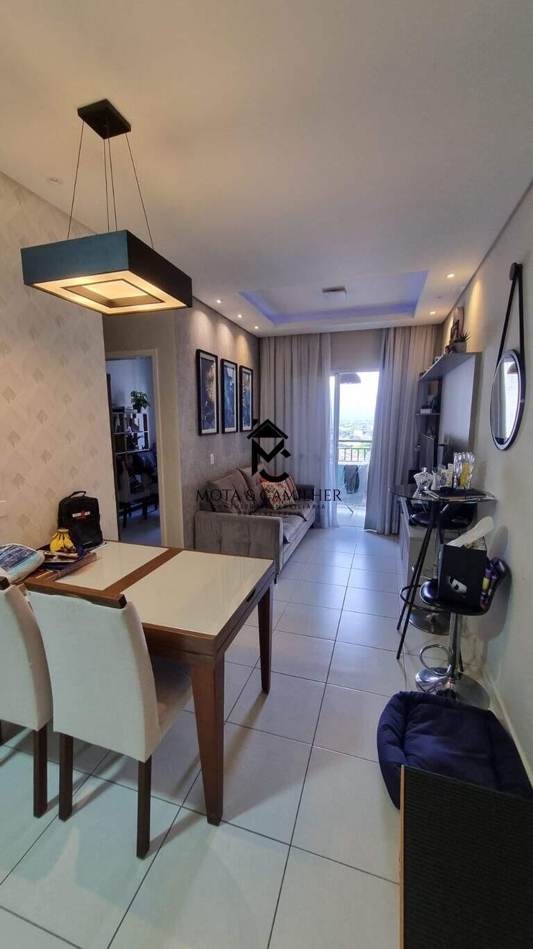 Apartamento à venda no Areão: 