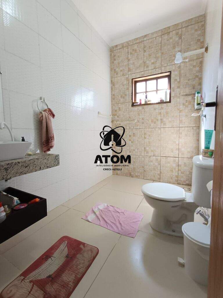 Chácara à venda no Piracangaguá: 