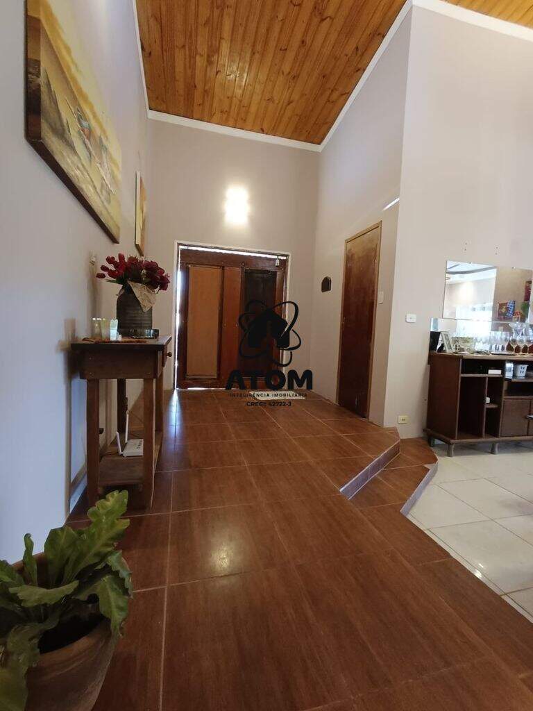 Chácara à venda no Piracangaguá: 