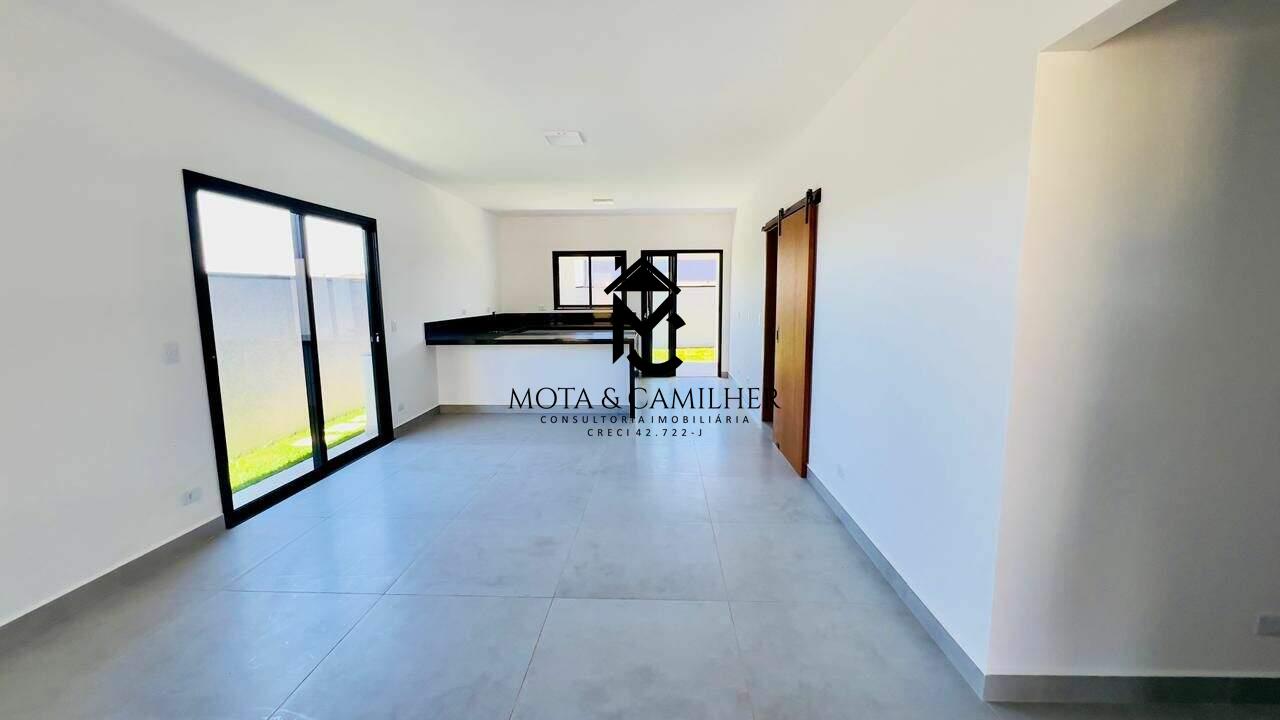 Casa em condominio à venda no Itapecerica: 