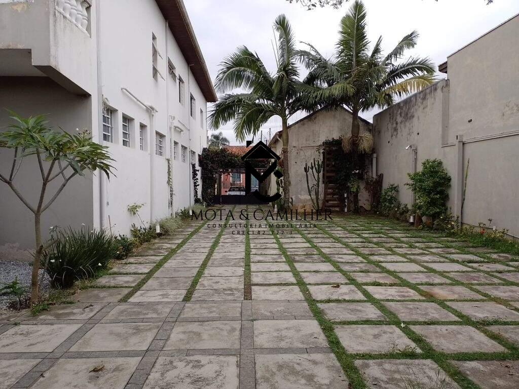 Ponto Comercial à venda no Quiririm: 