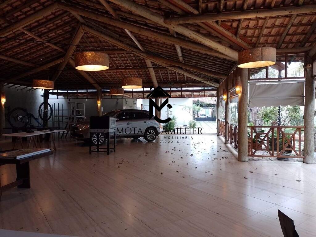 Ponto Comercial à venda no Quiririm: 