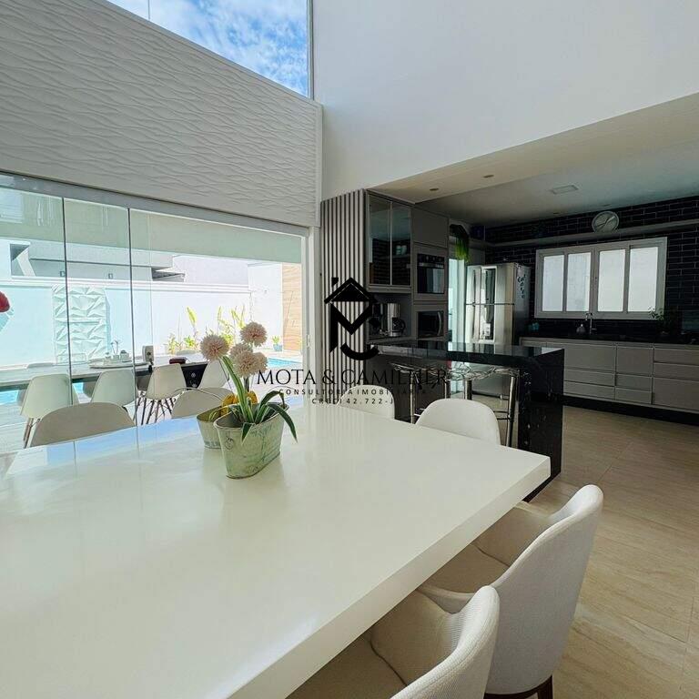 Casa em condominio à venda no Residencial Santa Izabel: 