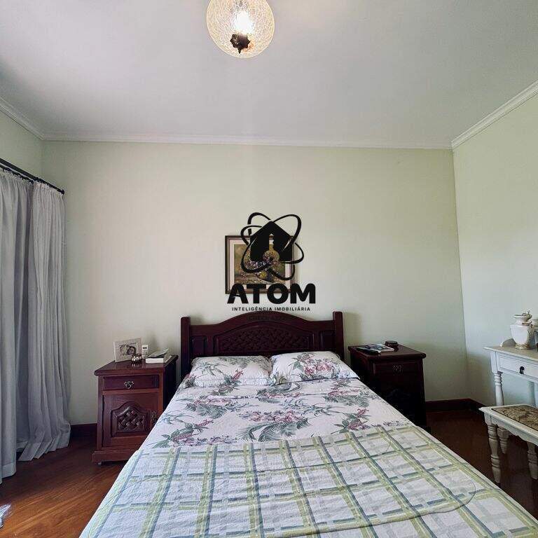 Casa em condominio à venda no Jardim Julieta: 