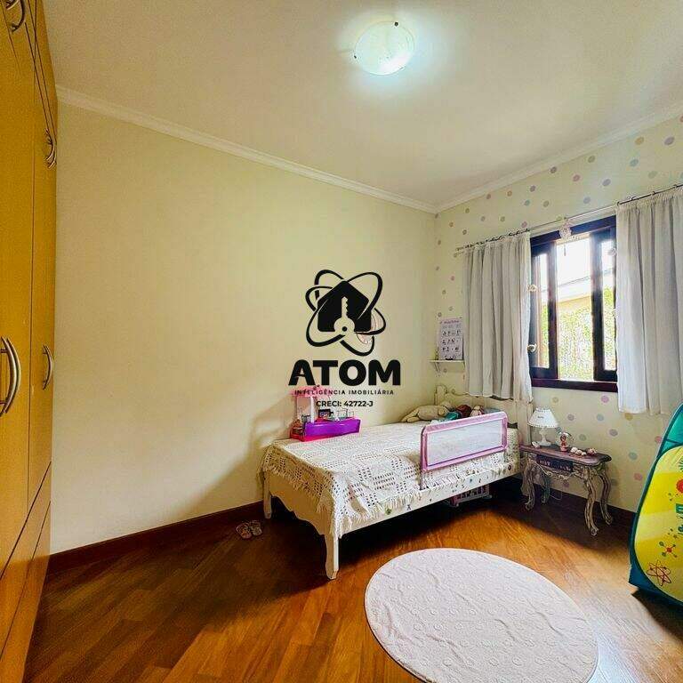 Casa em condominio à venda no Jardim Julieta: 