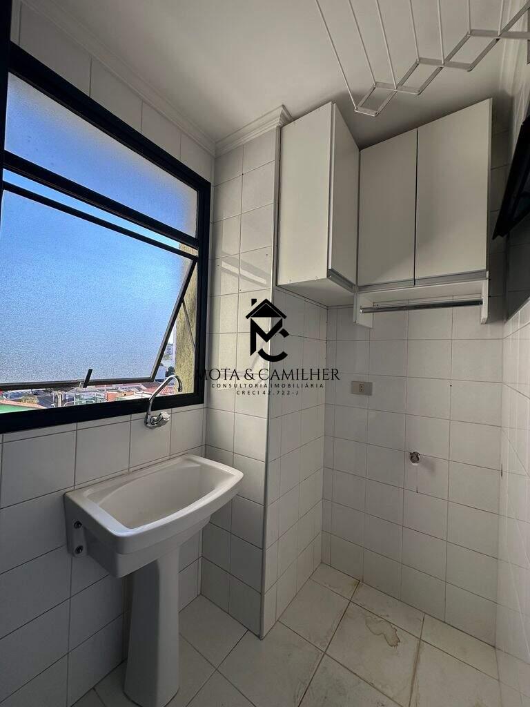 Apartamento para aluguel no Centro: 