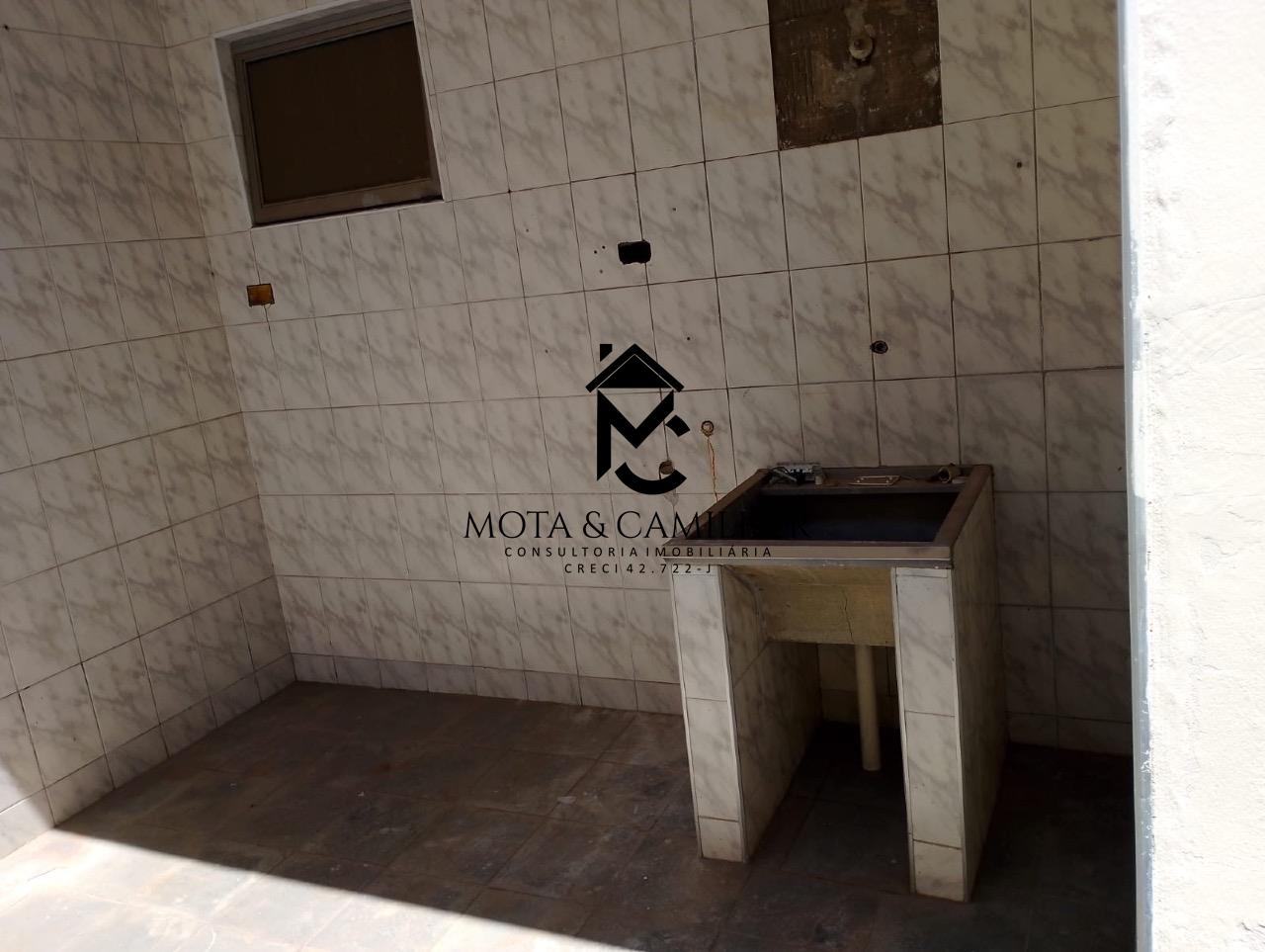 Casa para aluguel no Jardim Maria Augusta: 