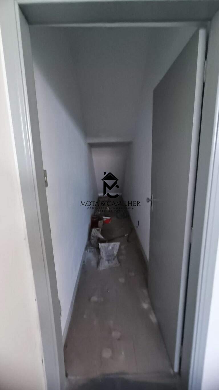 Ponto Comercial para aluguel no Jardim Ana Rosa: 