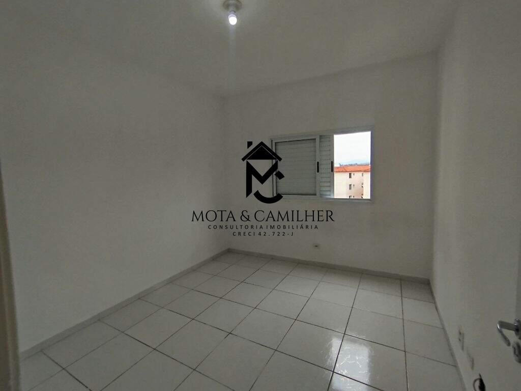 Apartamento para aluguel no Água Quente: 