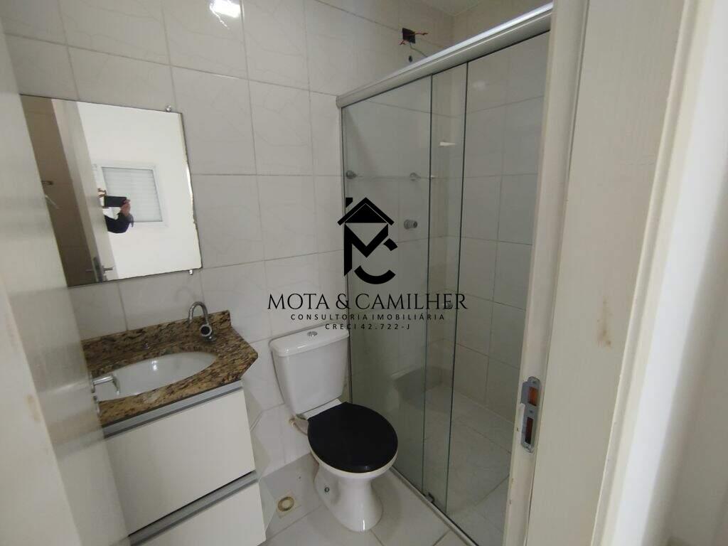 Apartamento para aluguel no Água Quente: 