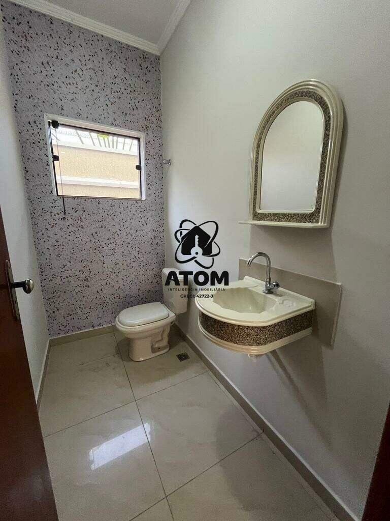 Casa para aluguel no Caminho Novo: 