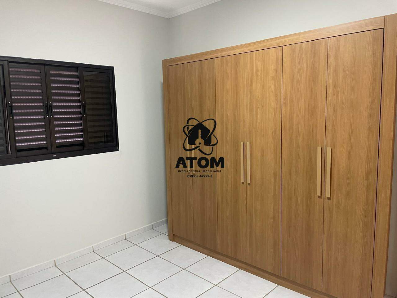 Casa para aluguel no Caminho Novo: 