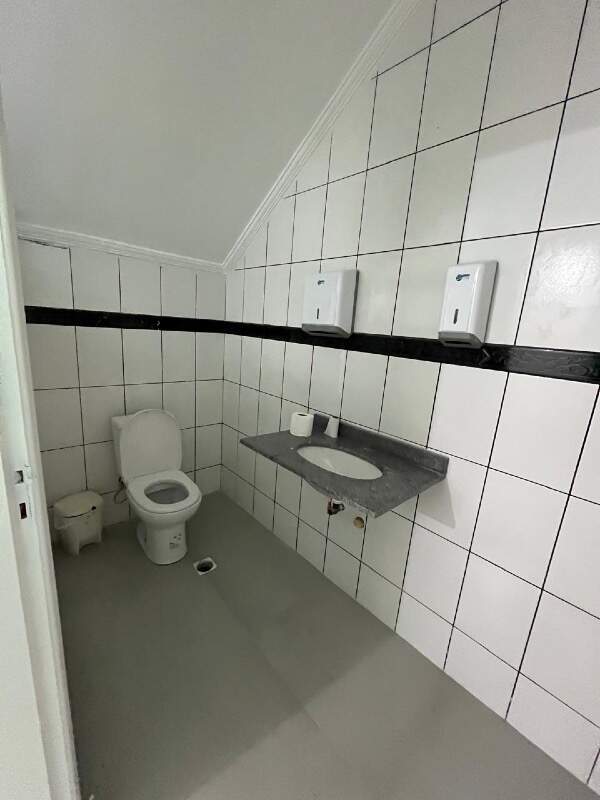 Sala para aluguel no Esplanada Independência: 