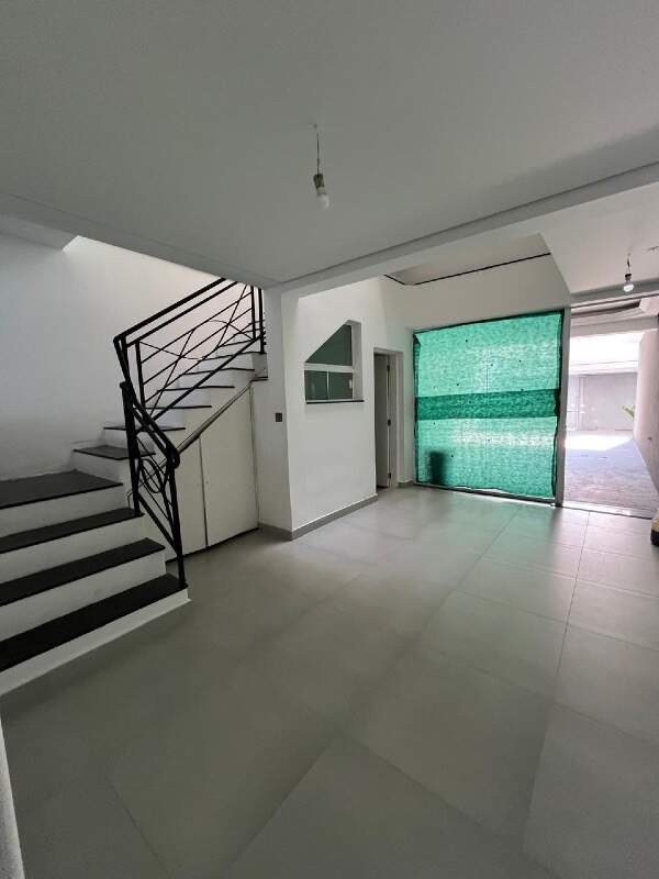 Sala para aluguel no Esplanada Independência: 