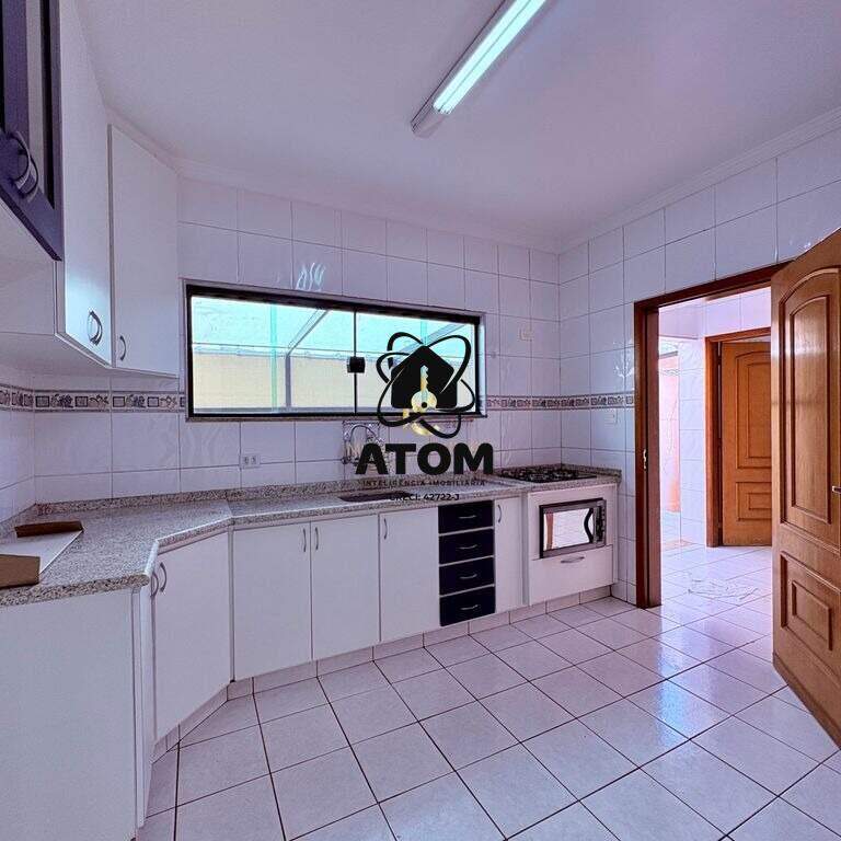 Casa em condominio à venda no Barranco: 