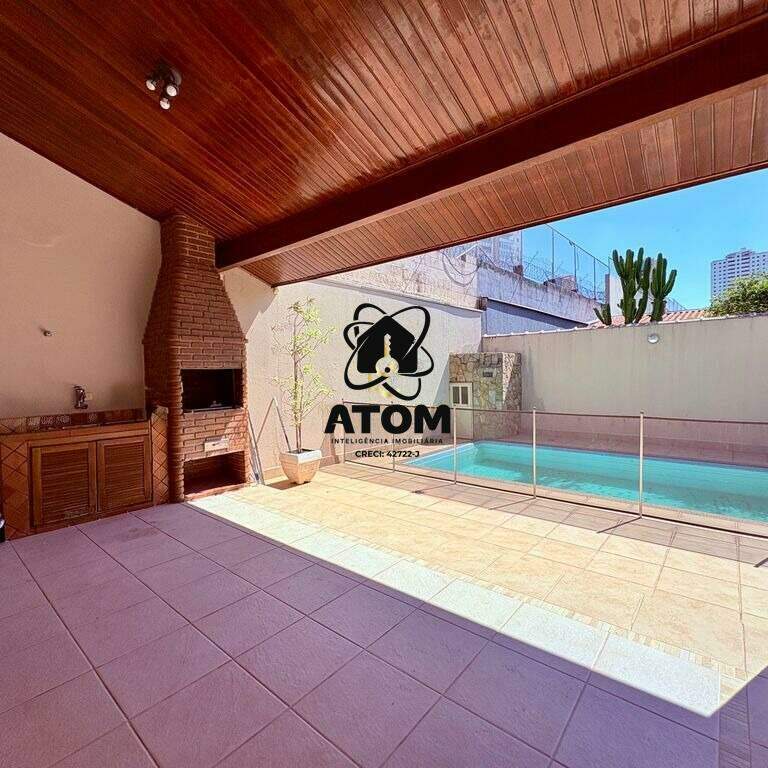 Casa em condominio à venda no Barranco: 