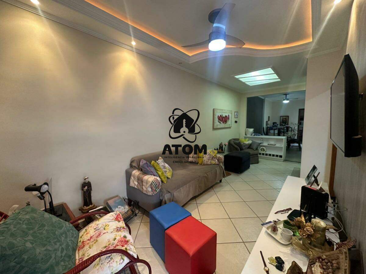Casa em condominio à venda no Res. Santa izabel: 