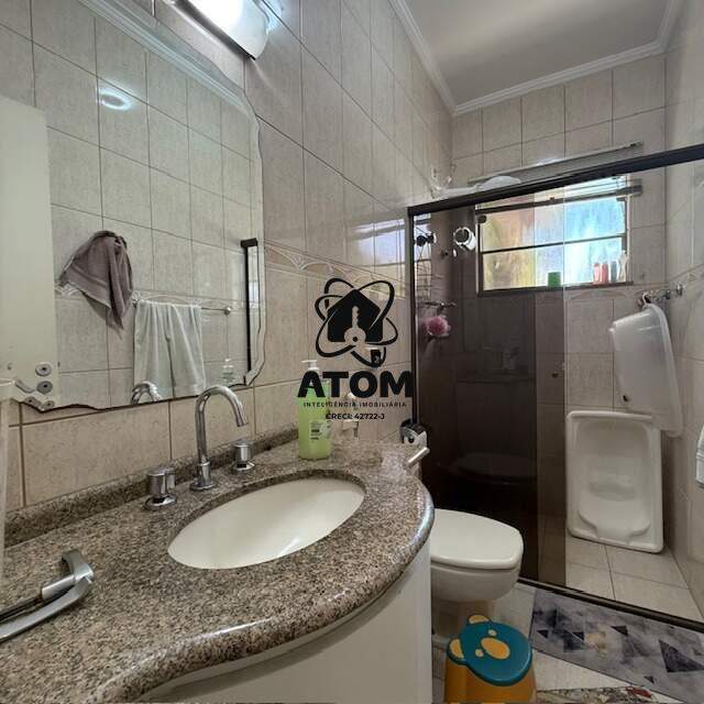 Casa em condominio à venda no Estiva: 