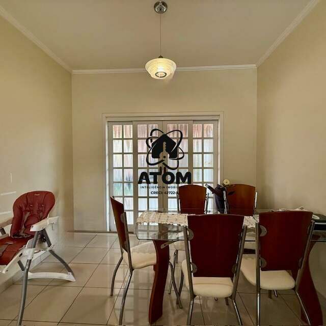 Casa em condominio à venda no Estiva: 