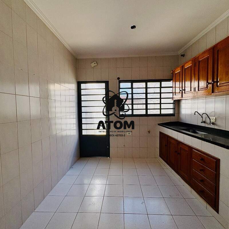 Casa à venda no Centro: 