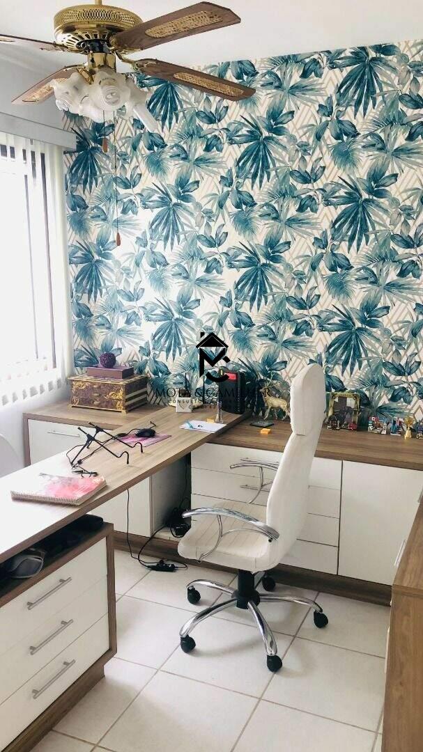 Casa em condominio à venda no Residencial São Charbel: 