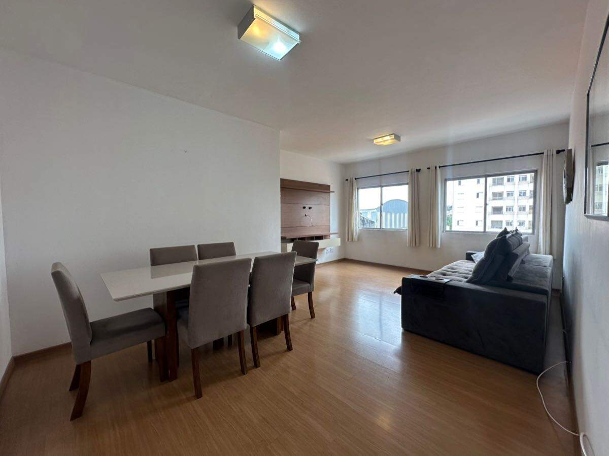 Apartamento à venda no Vila São José: 