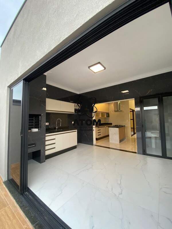 Casa em condominio à venda no Loteamento Residencial Pérola do Vale: 