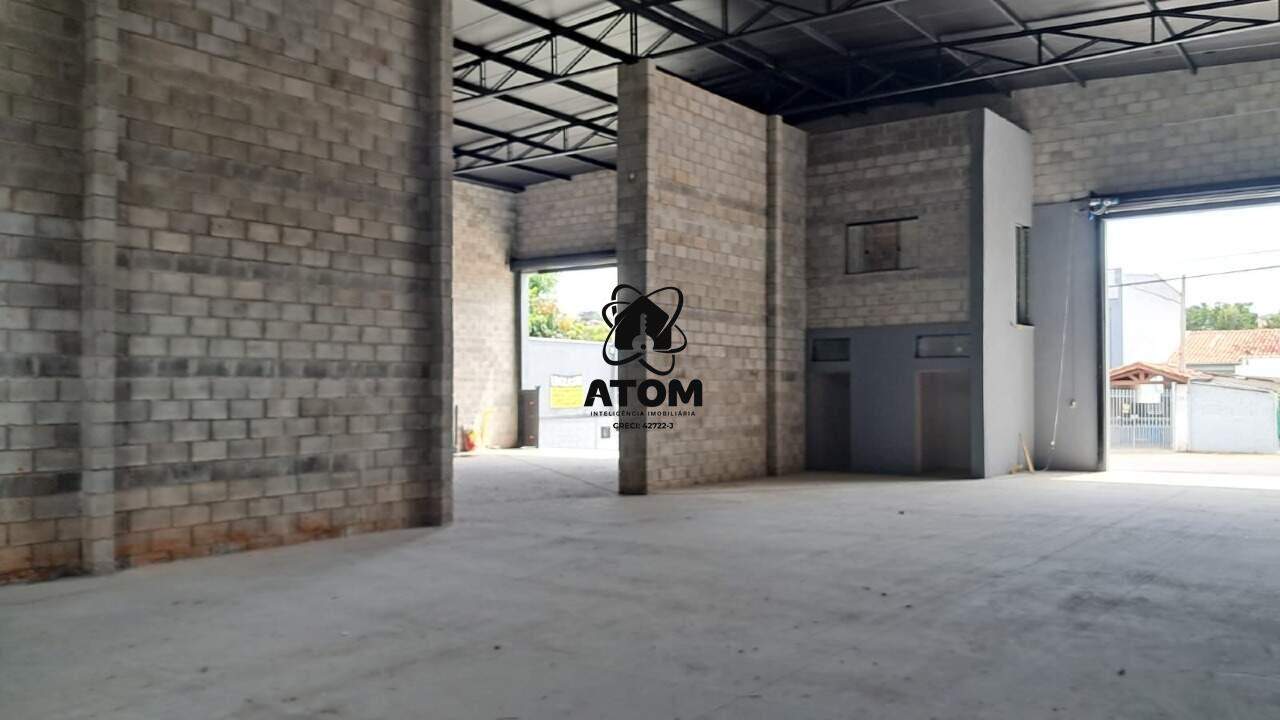 Galpão para aluguel no Jardim Eulália: 