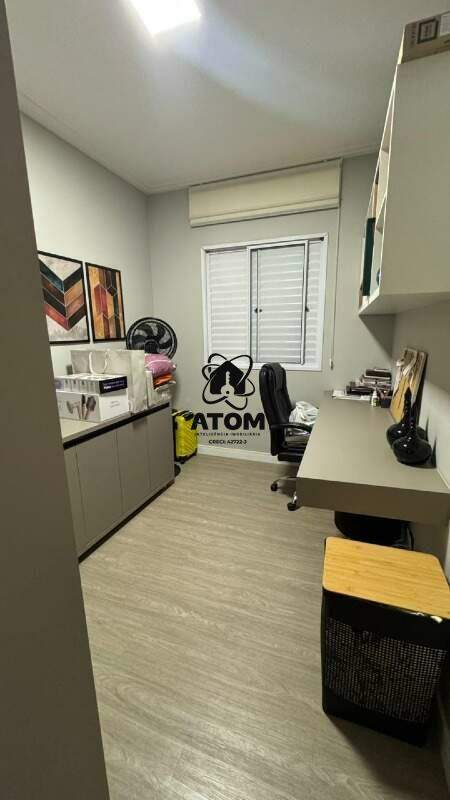 Apartamento à venda no Areão: 