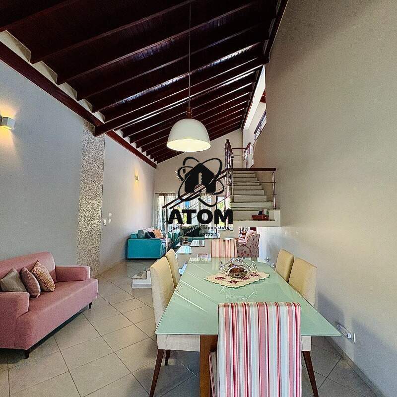 Casa em condominio à venda no Bairro dos Guedes: 