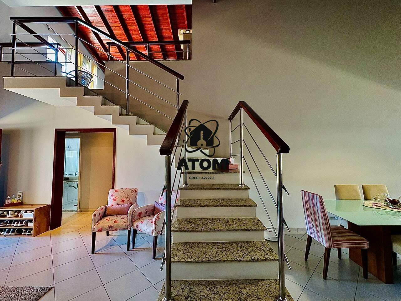 Casa em condominio à venda no Bairro dos Guedes: 