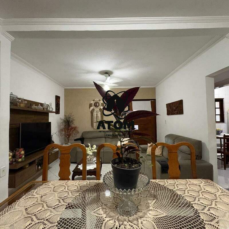 Casa à venda no Parque Residencial Flor do Vale: 