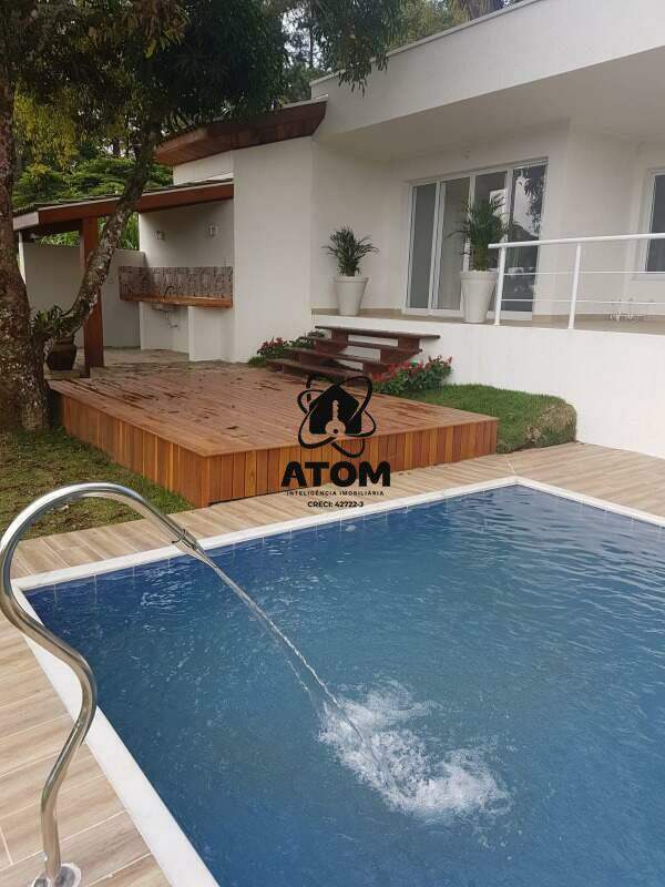 Casa em condominio à venda no Chácaras Cataguá: 