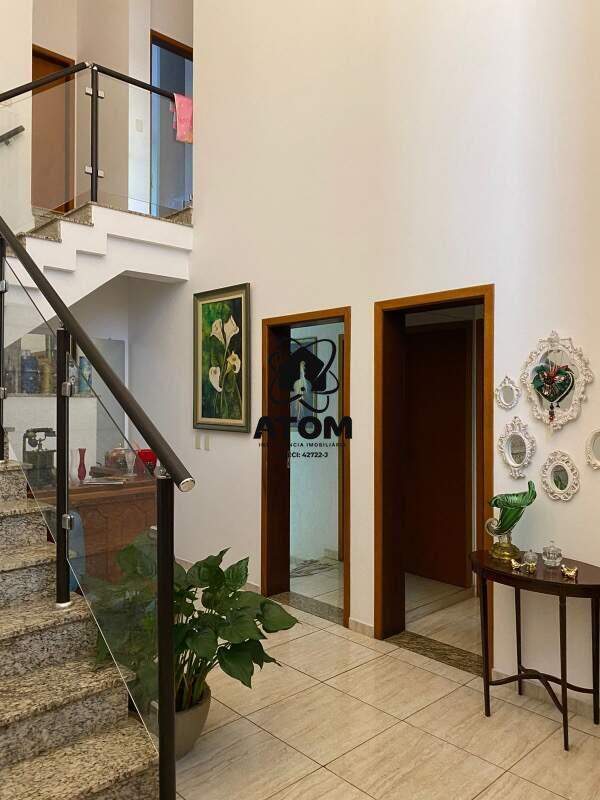 Casa para aluguel no Jardim das Nações: 
