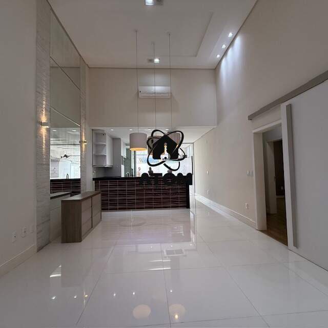 Casa em condominio à venda no Piracangaguá: 