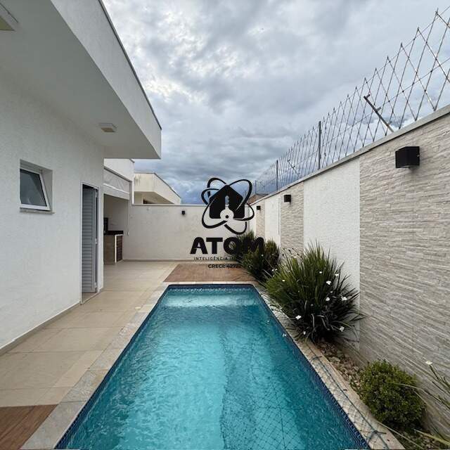 Casa em condominio à venda no Piracangaguá: 
