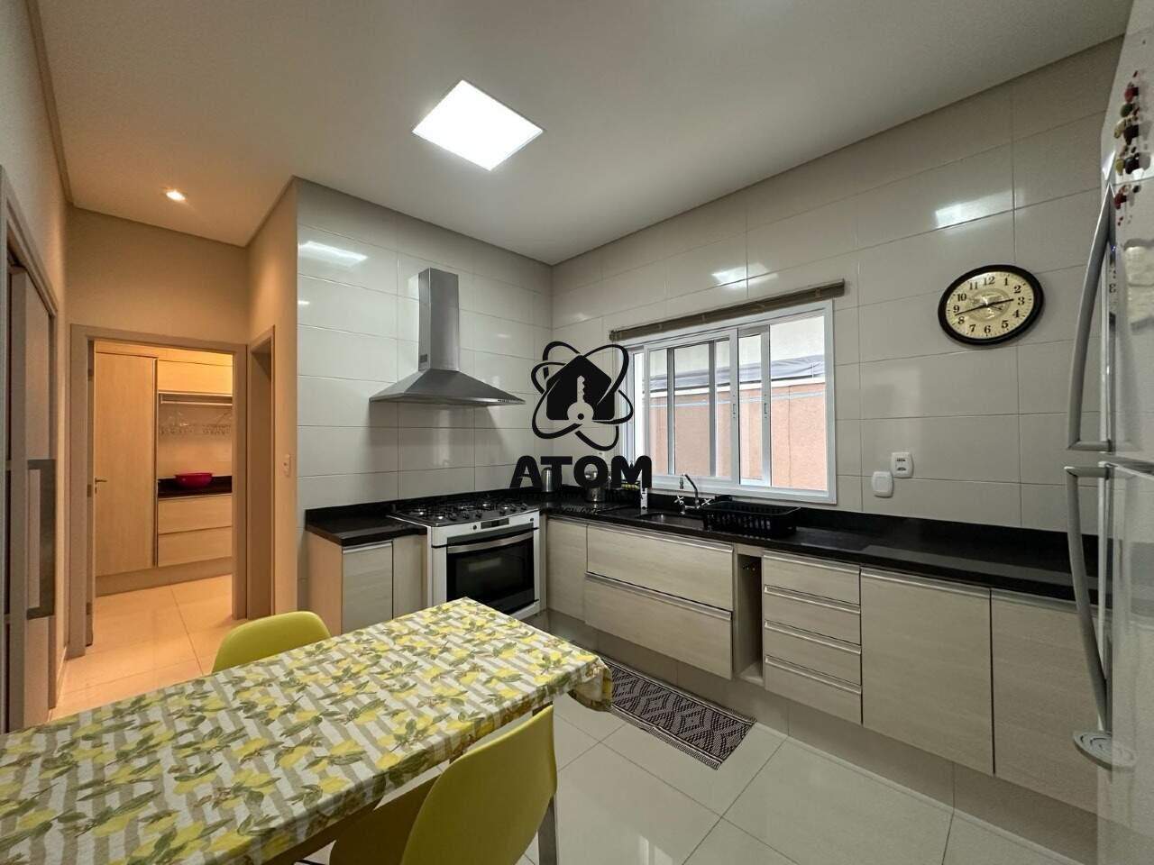 Casa em condominio à venda no Vila Mecanica Pesada: 