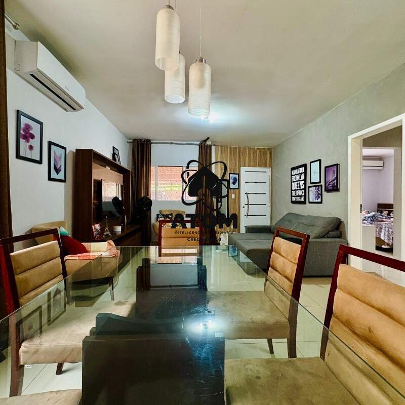 Casa à venda no Loteamento Residencial e Comercial Parque Central Flamboyant: 