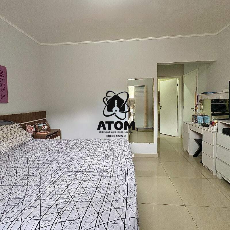 Casa à venda no Loteamento Residencial e Comercial Parque Central Flamboyant: 