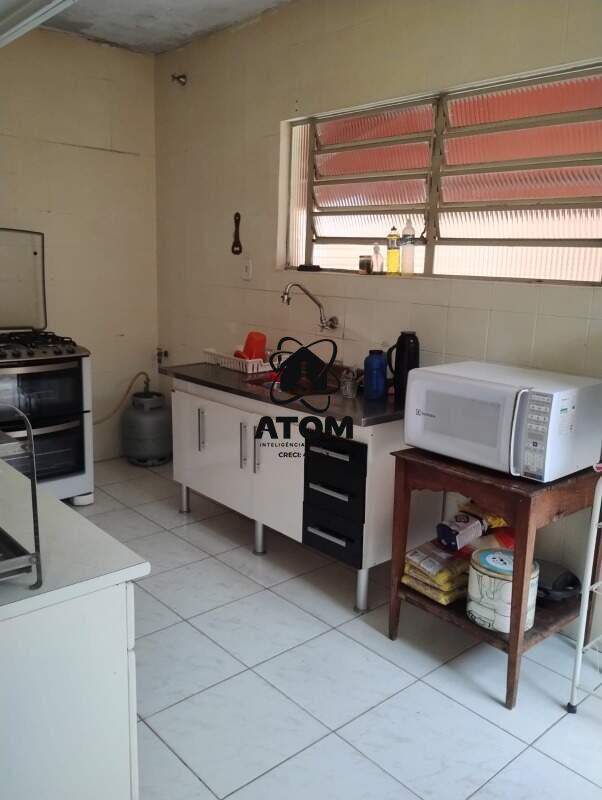 Casa para aluguel no Jardim Maria Augusta: 